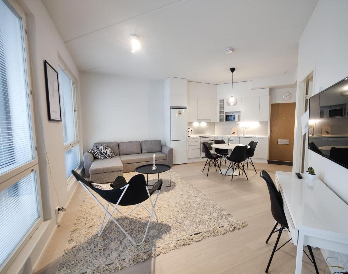 Peaceful Nordic Home For 5 / Near City And Airport Helsinki Ngoại thất bức ảnh
